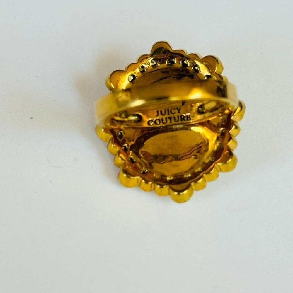 VTG Juicy Couture Cameo Cocktail Ring Marie Antoinette Victorian Y2K Statement‎